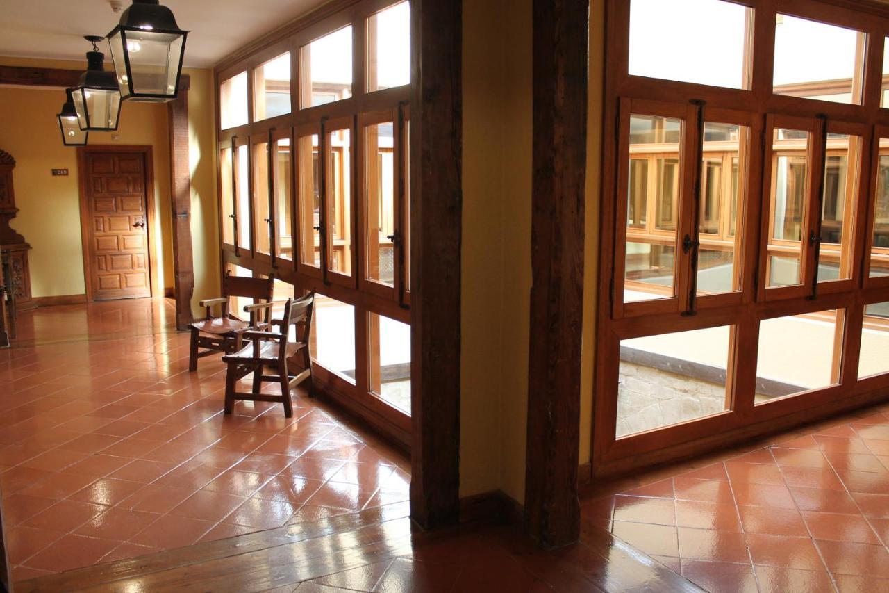 Parador De Santo Domingo De La Calzada Luaran gambar
