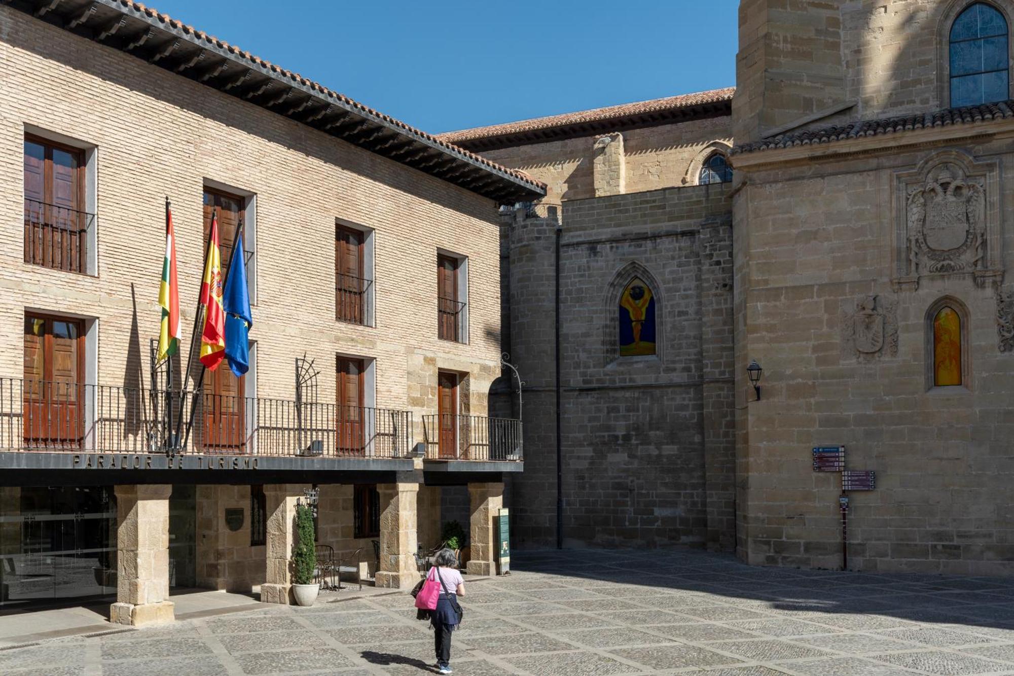Parador De Santo Domingo De La Calzada Luaran gambar
